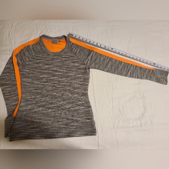 Athleta Women Snowscape Quilted Pullover size S - Picture 2 of 6